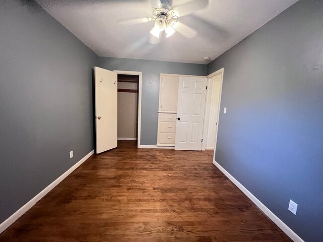 Building Photo - Byron Center Schools - Ranch Style Home!