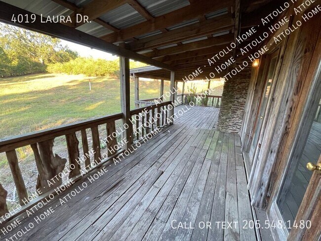 Building Photo - 4019 Laura Dr