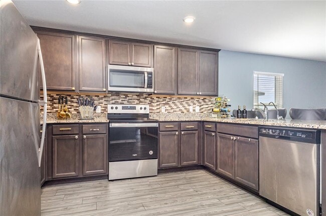 Building Photo - 1760 Canaan Lp