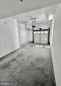 Building Photo - 23479 Buckland Farm Terrace