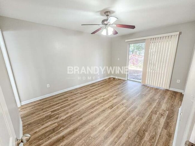 Building Photo - NEW Lower Rental Rate Leasing Special: Mar...