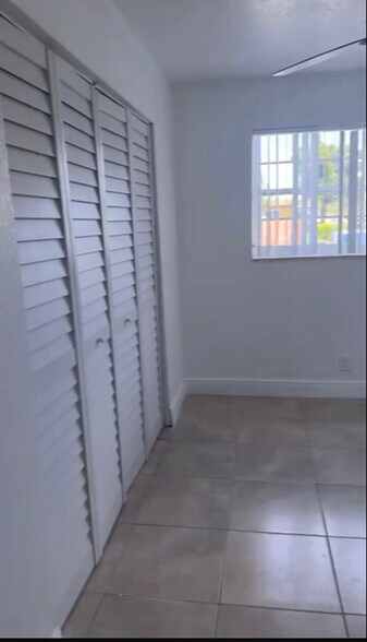 Building Photo - 1101 NW 55th Ave