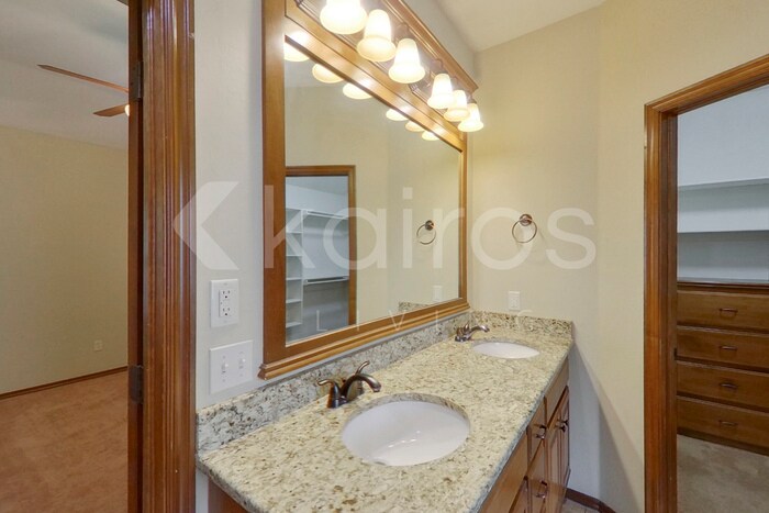 Building Photo - 11733 SW 17th St