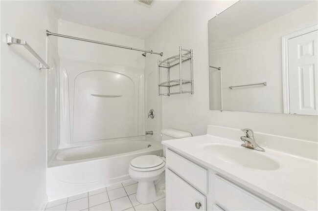 Building Photo - 9802 Murano View