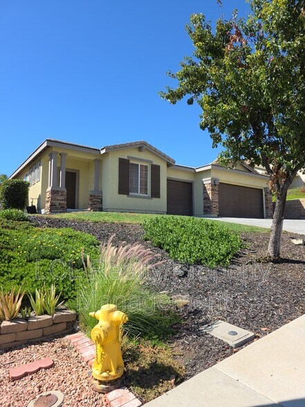Primary Photo - 27635 Whisperwood Dr