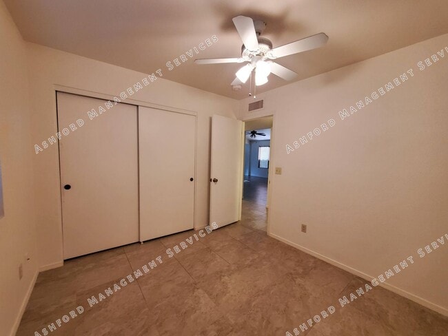 Building Photo - 3 BEDROOM ON CULDESAC IN CHANDLER