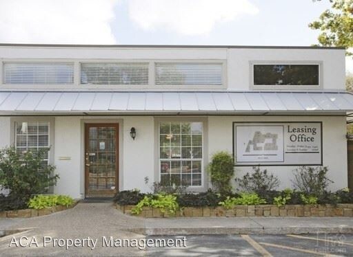 Building Photo - 241 Seville Dr