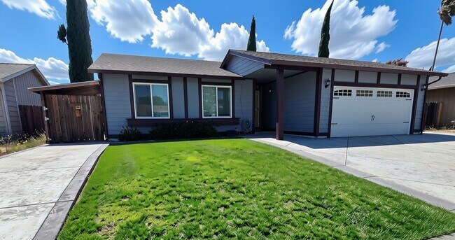Building Photo - 616 Placer Ln