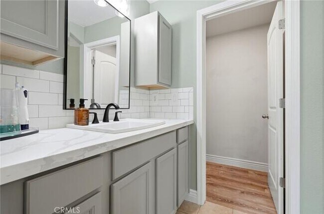 Building Photo - 2258 Kirch Flat Ave