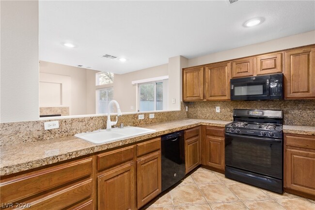 Building Photo - 5947 Sleepy Fawn Dr