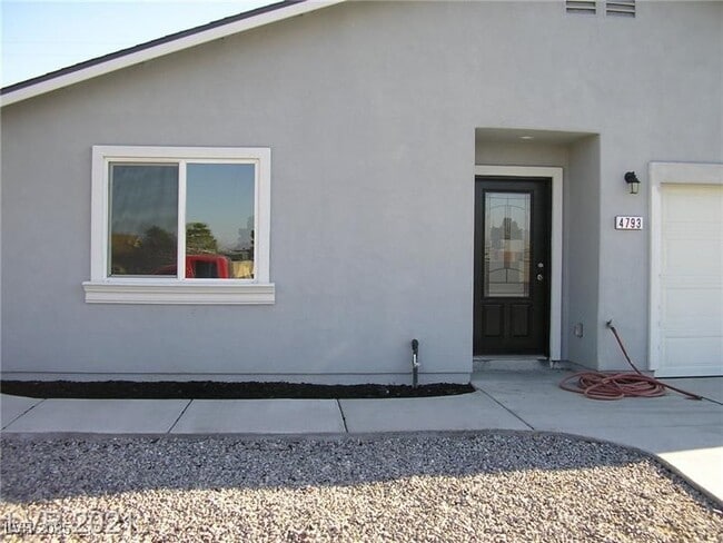 Building Photo - 4793 E Harmon Ave