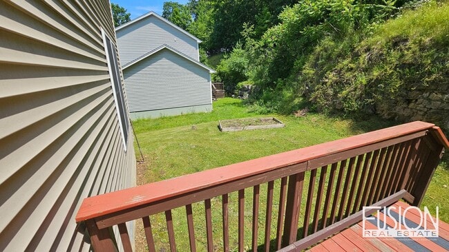 Building Photo - FREE July Rent for this Quiet, Four Bedroo...
