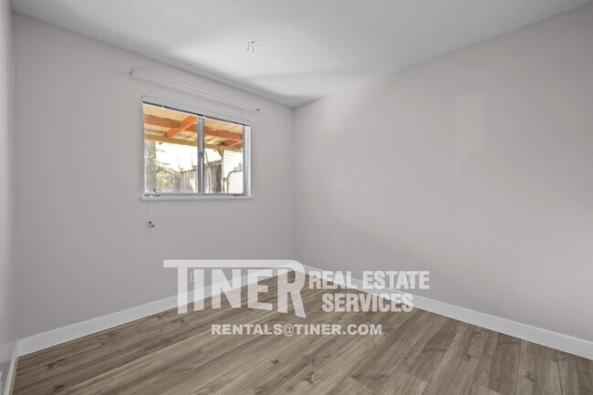 Building Photo - 7851 Winding Way