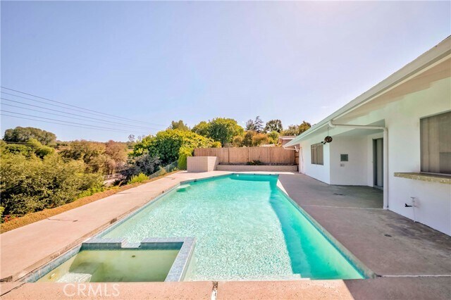 Building Photo - 4610 Rockbluff Dr
