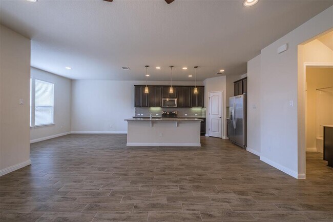 Building Photo - 16009 Canberra Trail