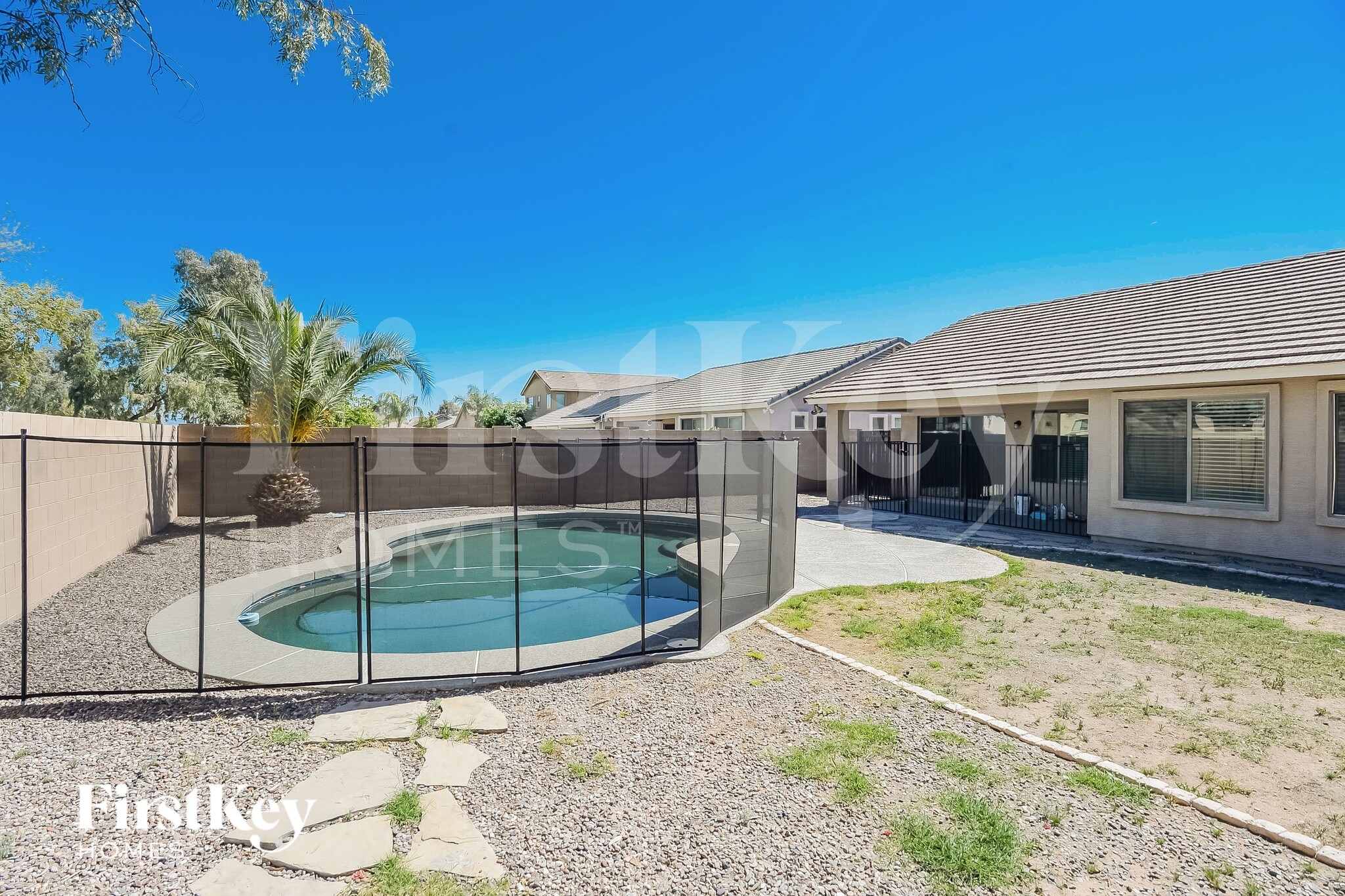 Building Photo - 2494 W Mericrest Way