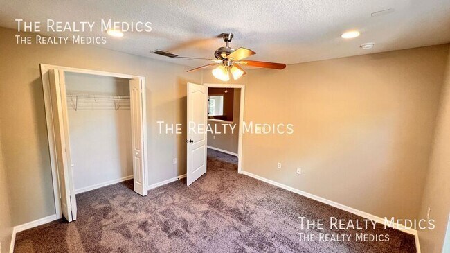 Building Photo - 12811 Moss Park Ridge Dr