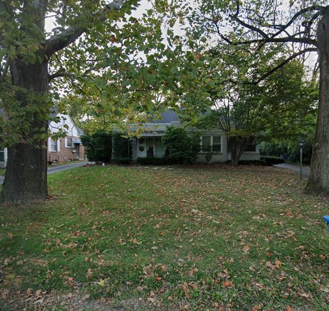 Primary Photo - 5649 N Illinois St
