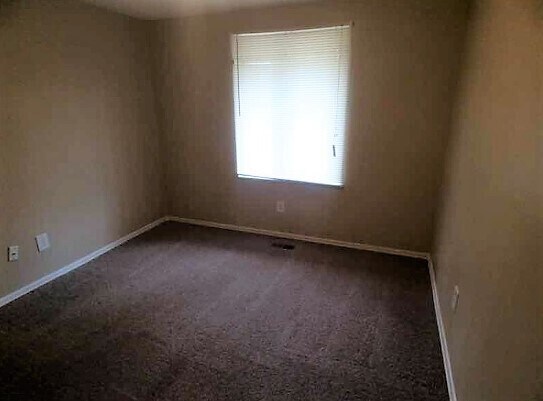 Building Photo - 2990 Forestside Ln