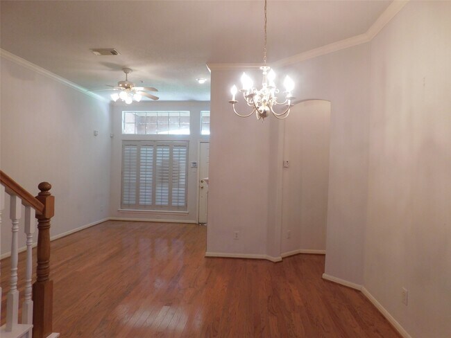 Building Photo - 2710 Grants Lake Blvd