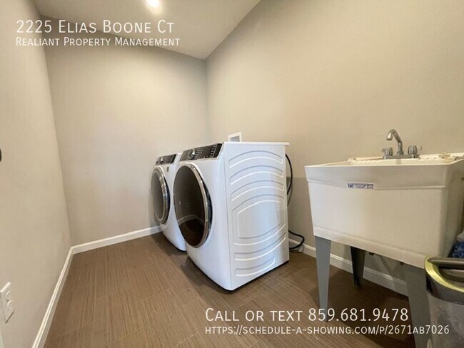 Building Photo - 2225 Elias Boone Ct