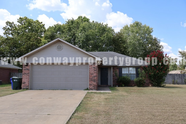 Primary Photo - 1405 Joyner Dr