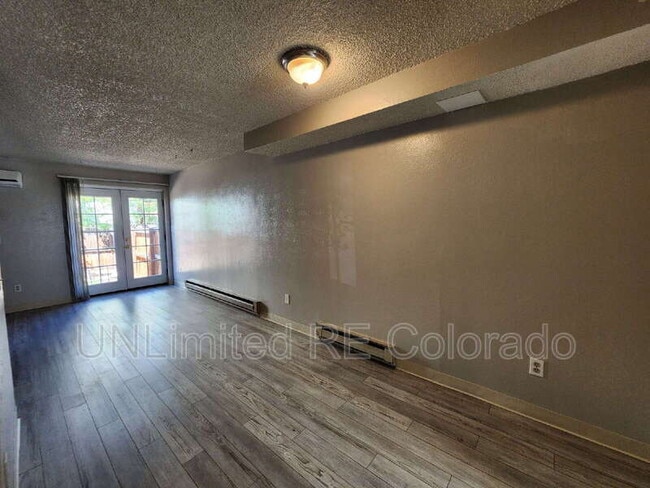 Building Photo - 301 Zeta St