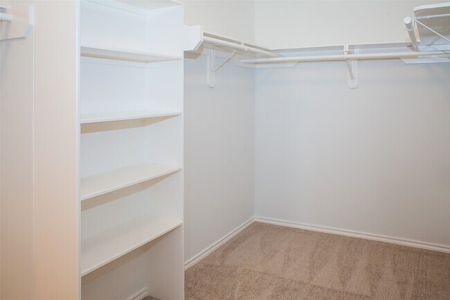 Building Photo - 9402 Borden Bluff Ln