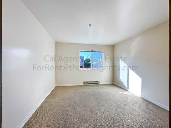 Building Photo - 6400 Christie Ave