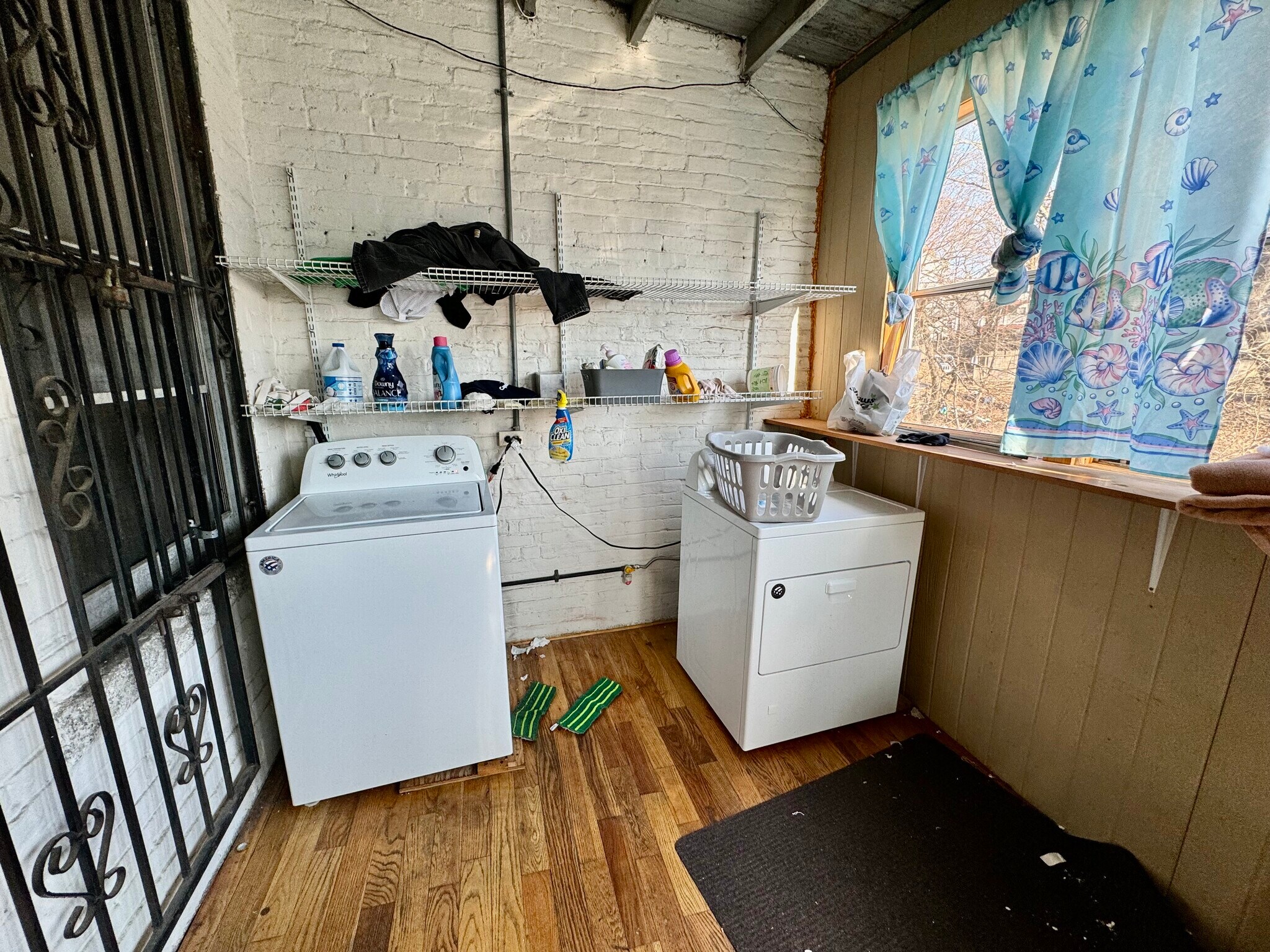 Building Photo - 872 Huntington Ave