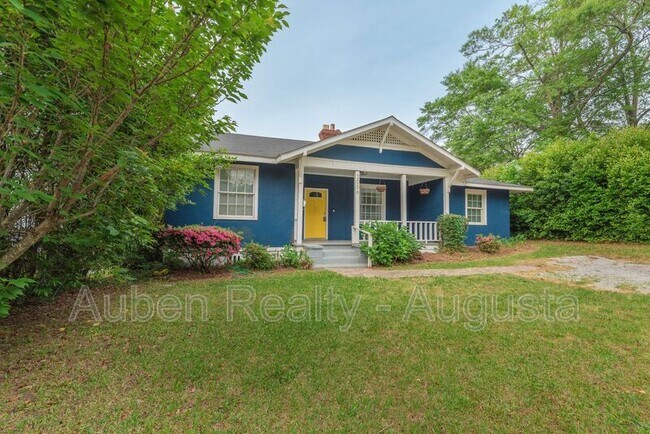 Building Photo - 2056 McDowell St