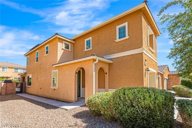Building Photo - 6613 Dome Rock St