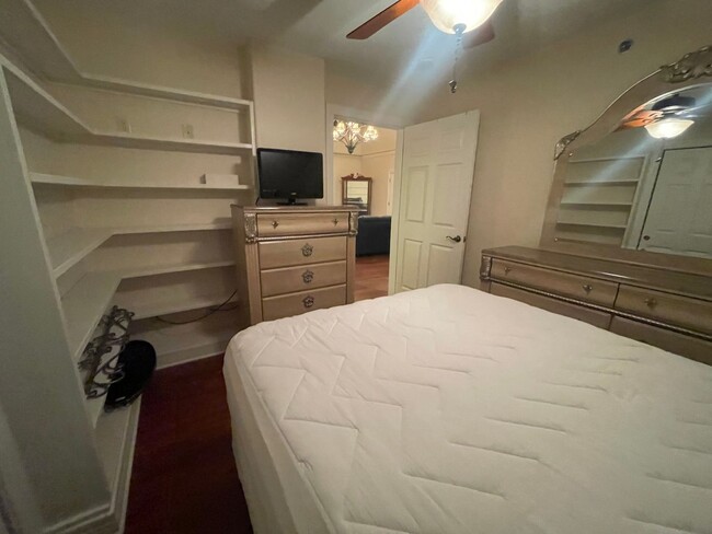 Building Photo - Furnished 3 bedroom 3 bath Apartment in Morningside Community, Blue Eye MO