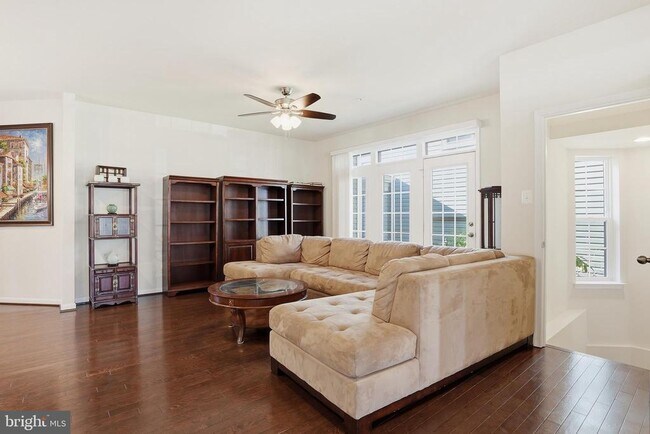 Building Photo - 7207 Maisson Ridge Cir