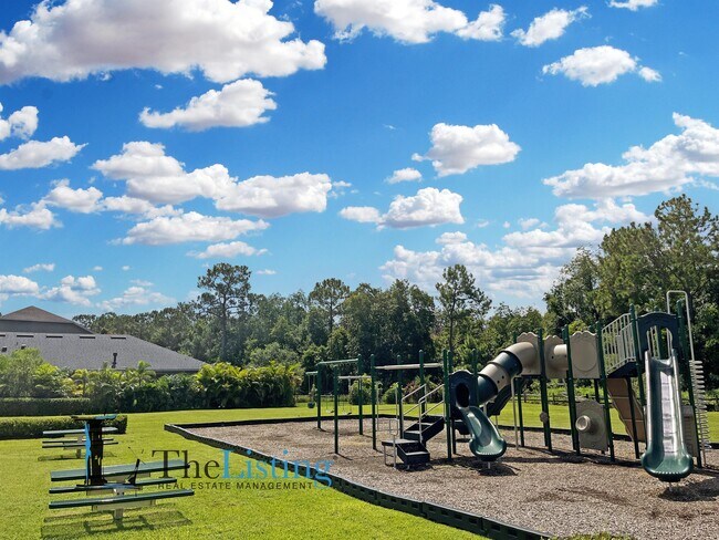 Building Photo - 14359 Shocklach Dr