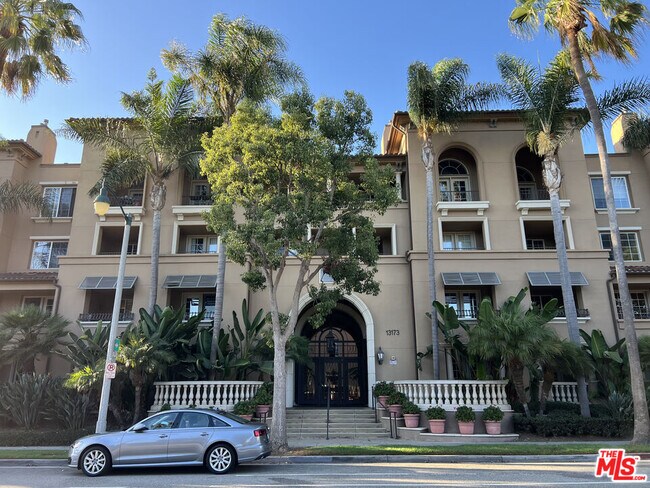 Primary Photo - 13173 Pacific Promenade
