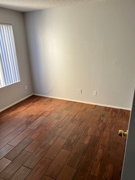 Building Photo - 5236 W Peoria Ave