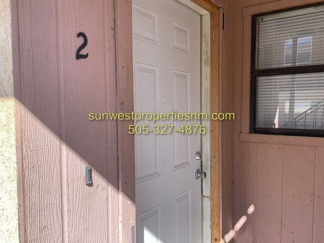 Primary Photo - 2203 N Tucker Ave
