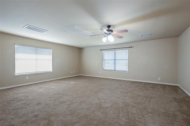 Building Photo - 640 Lake Shadow Dr