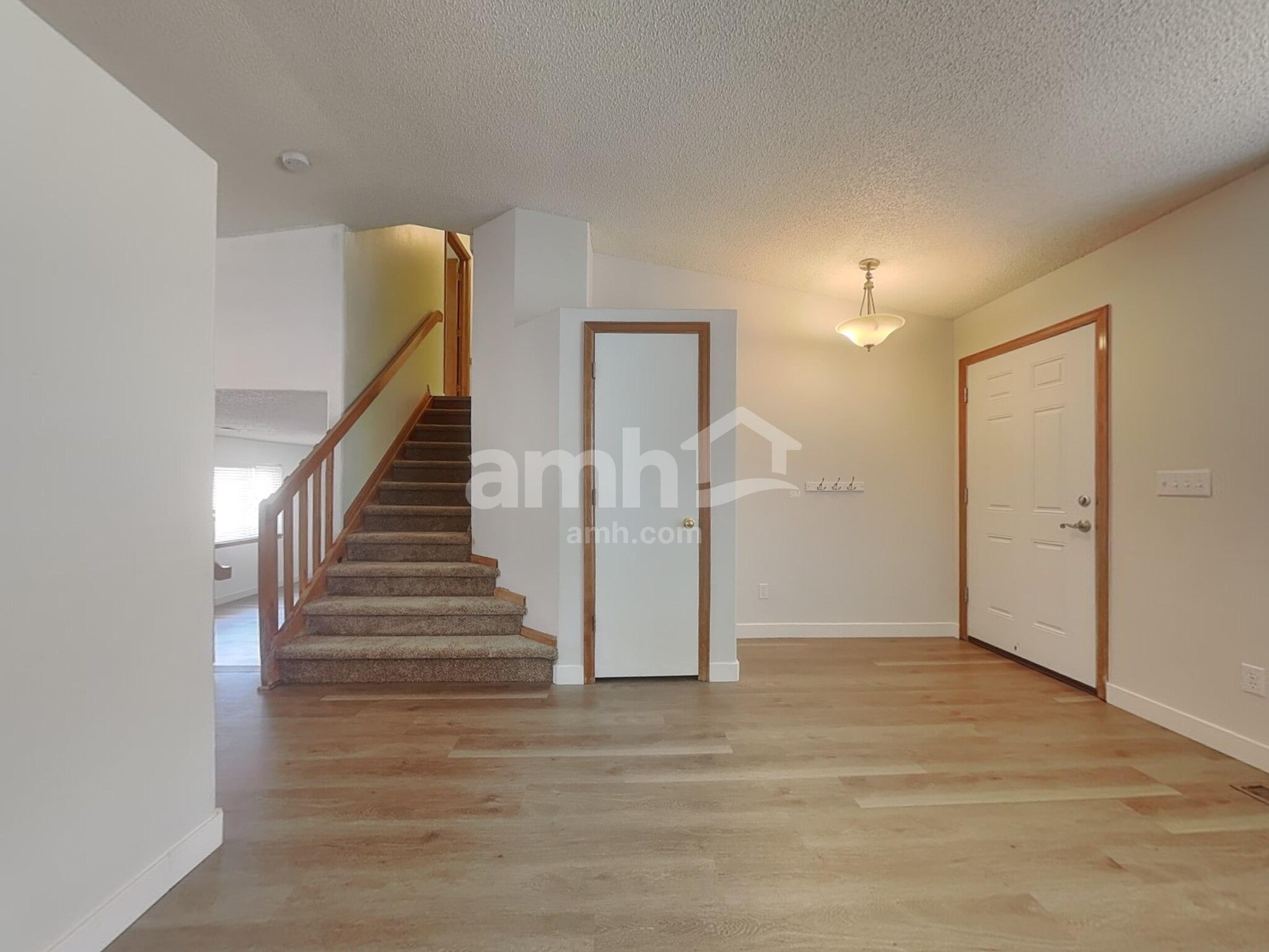 Building Photo - 4077 Ensenada St