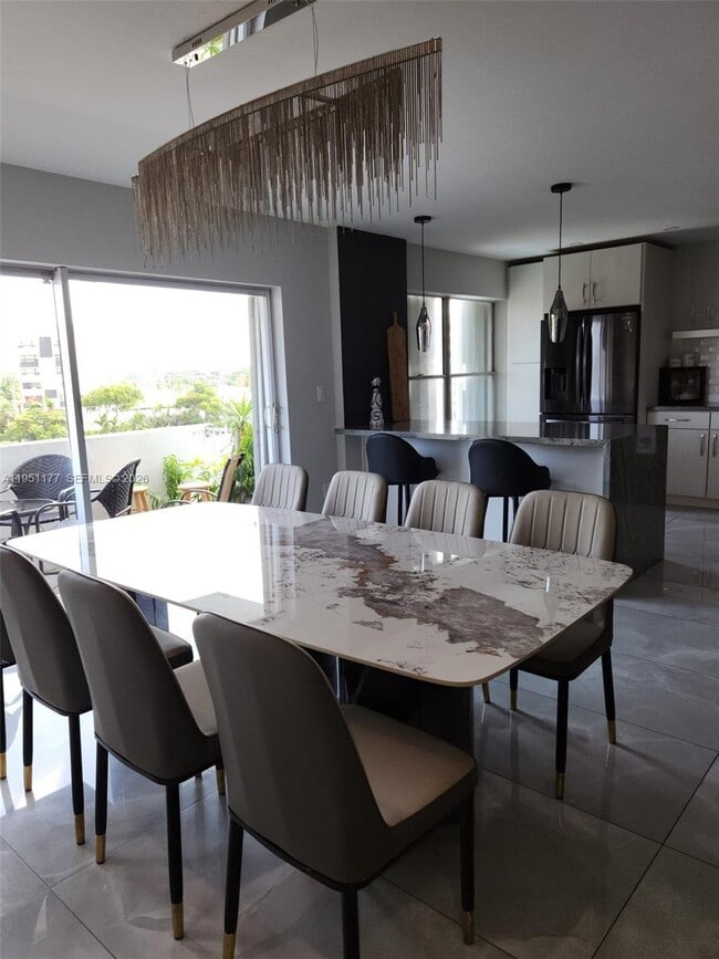 Building Photo - 1075 92nd St