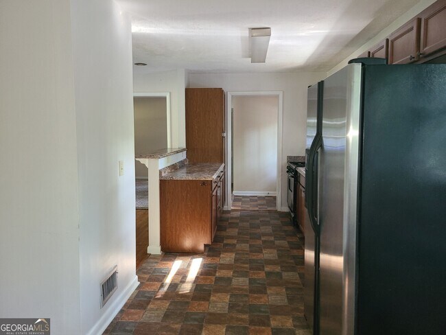 Building Photo - 6324 Natha Ave