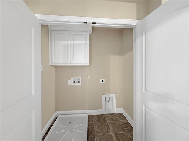 Building Photo - 1225 Pebblebrook Dr