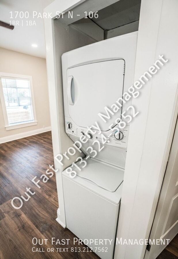 Building Photo - 1700 Park St N