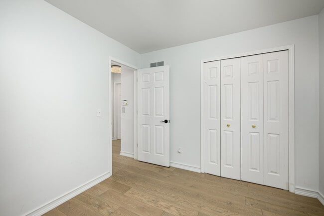 Building Photo - 4025 Rolling Meadow Ln