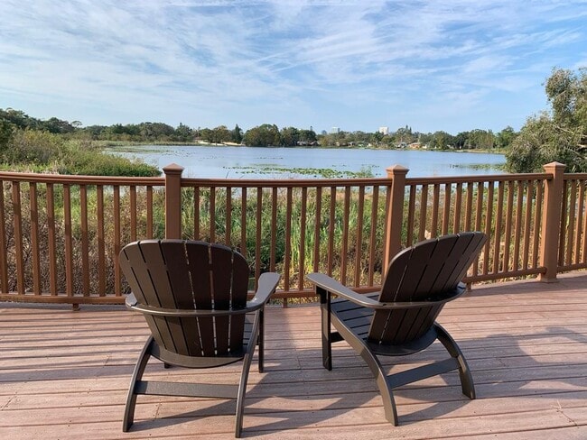 Building Photo - 3134 Plaza Terrace Dr