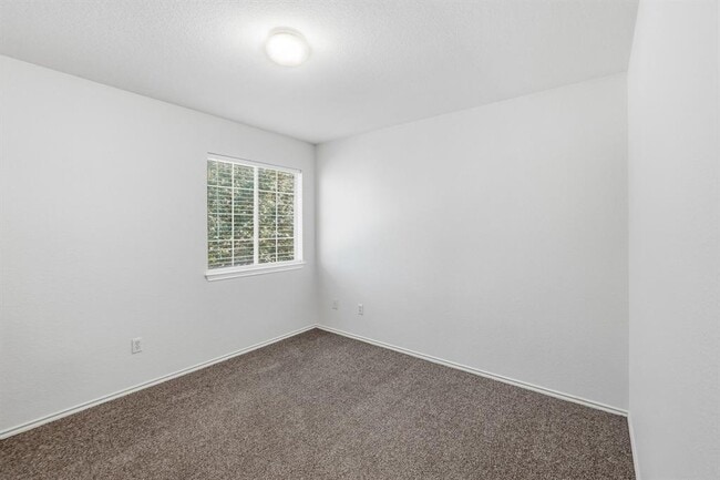 Building Photo - 14512 Harris Ridge Blvd