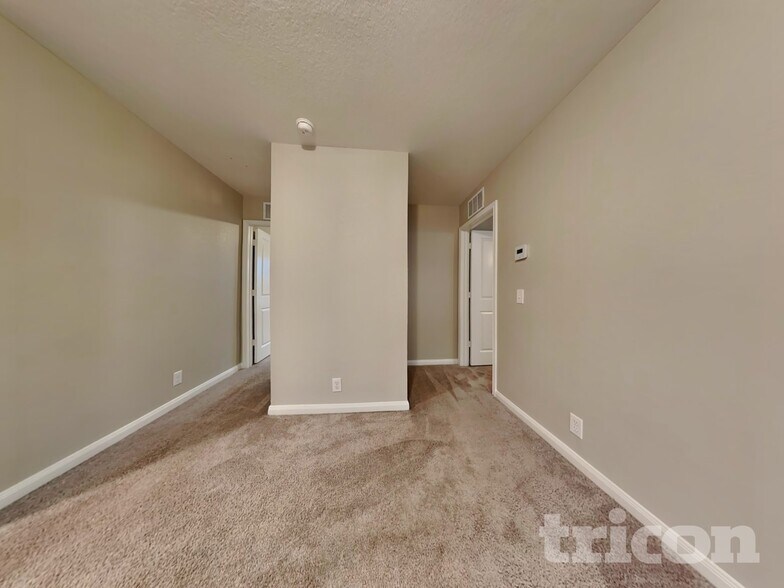 Building Photo - 16019 Dominic Pl
