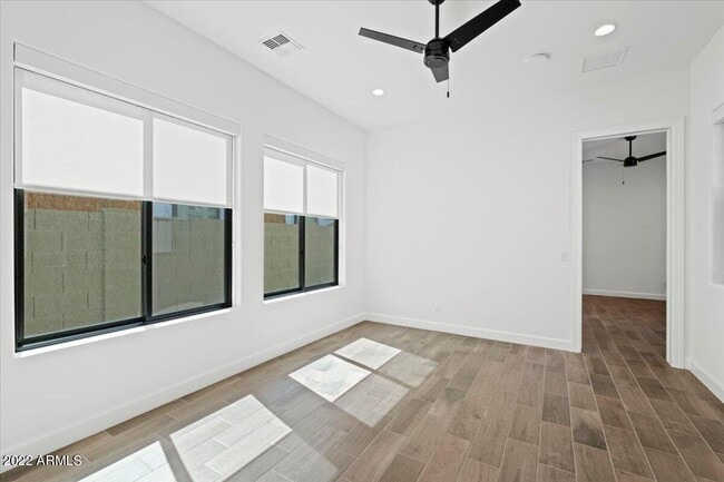 Building Photo - 12387 E Black Rock Rd