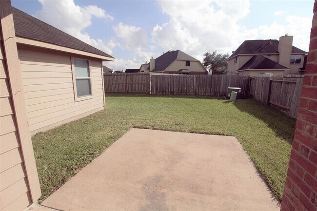 Building Photo - 1019 N Teal Estates Cir